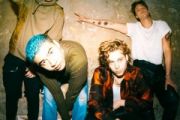 5 Seconds Of Summer-She Looks So Perfect架子鼓谱爵士鼓曲谱